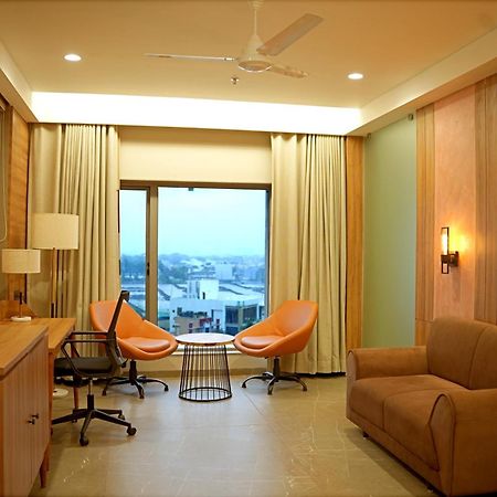 The Sky Imperial Hotel Kailash Jamnagar Ngoại thất bức ảnh