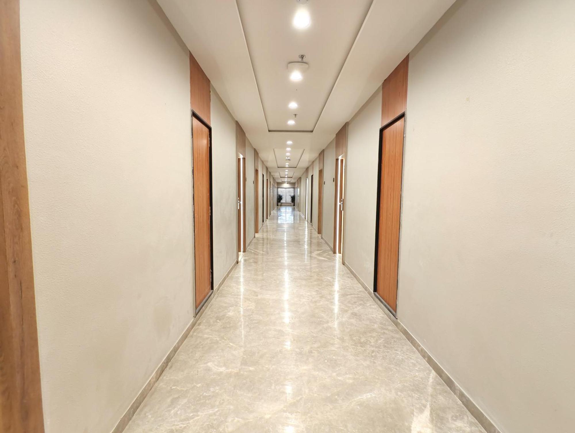 The Sky Imperial Hotel Kailash Jamnagar Ngoại thất bức ảnh