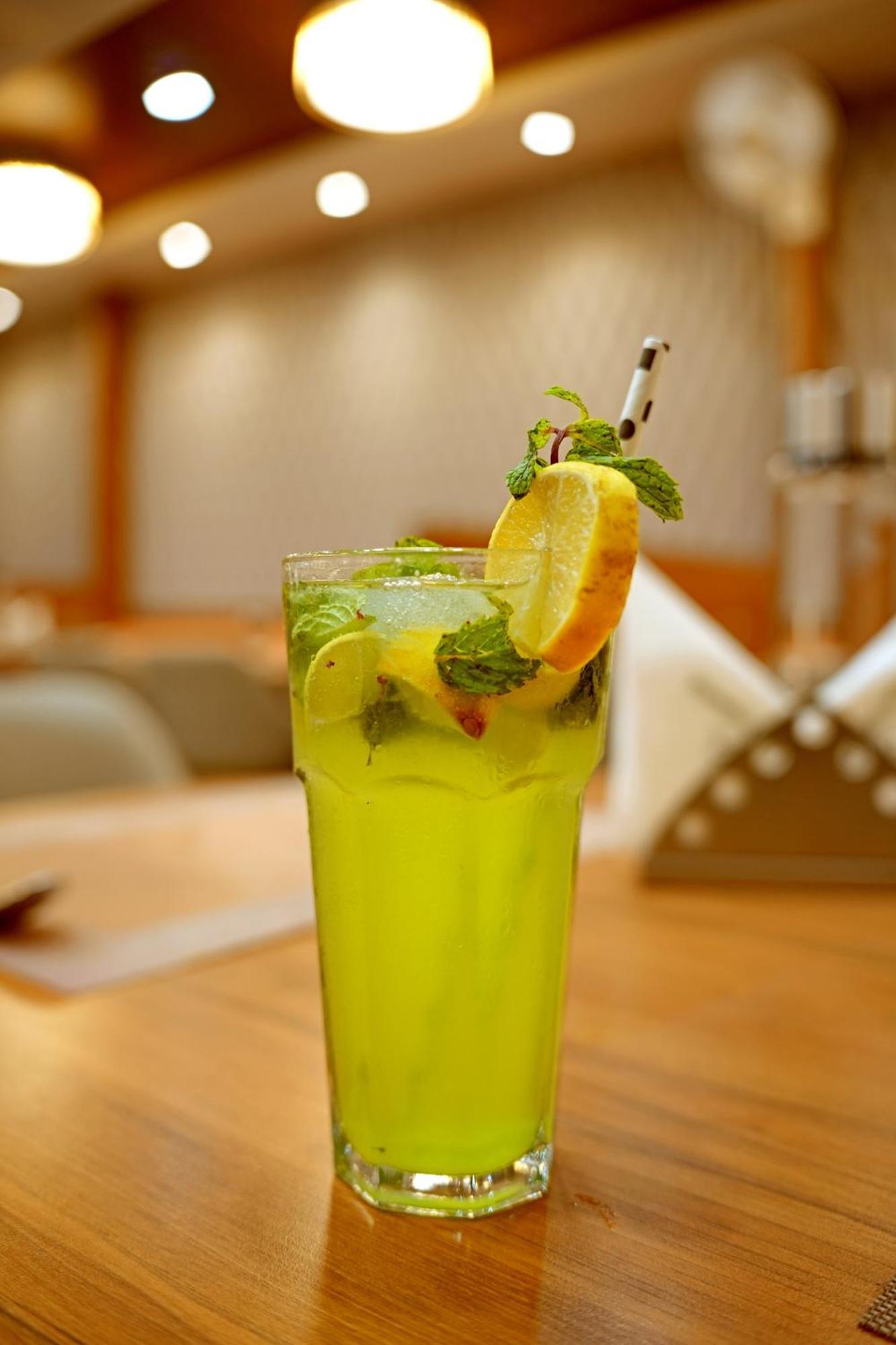 The Sky Imperial Hotel Kailash Jamnagar Ngoại thất bức ảnh